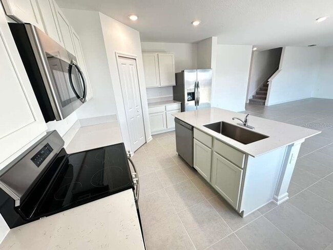 Foto del edificio - 4734 Katrina Dr