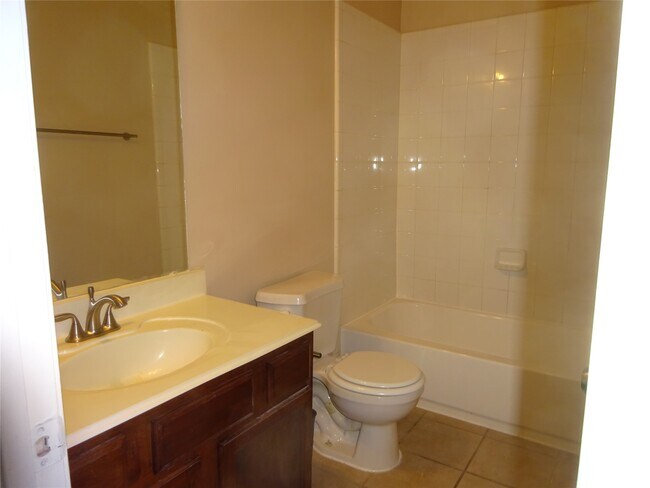 Building Photo - 4918 Landward Ln