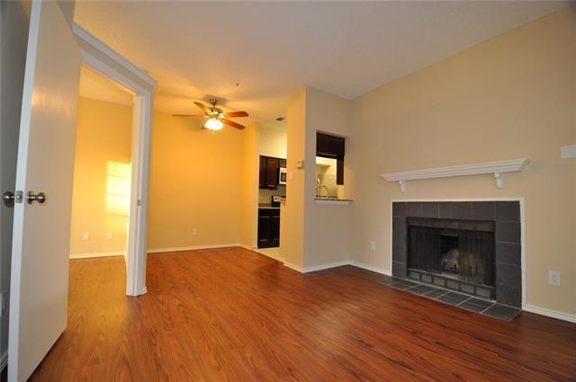 Foto del edificio - 3701 Cedarplaza Ln