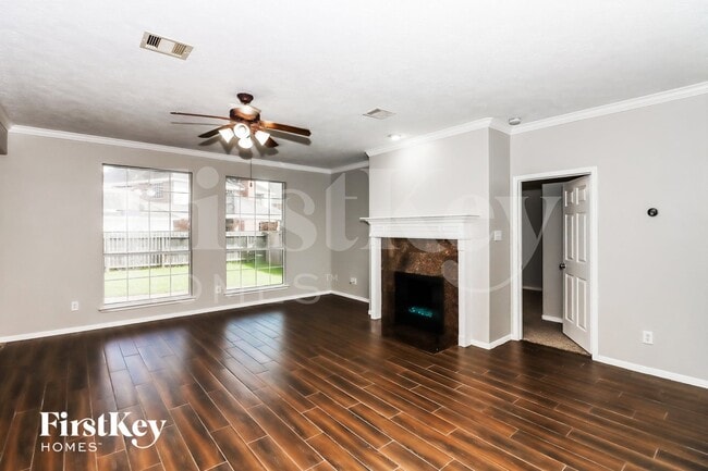 Building Photo - 2540 Pelican Dr