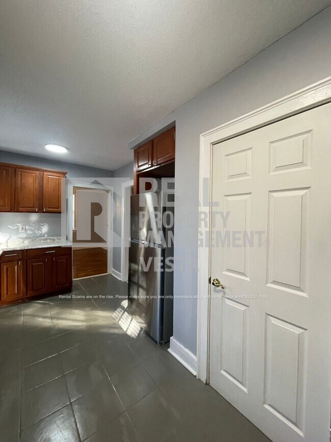 Foto del edificio - 1256 Winton Ave