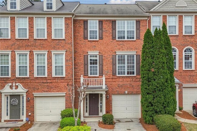 Foto del edificio - 4005 Edgecomb Dr