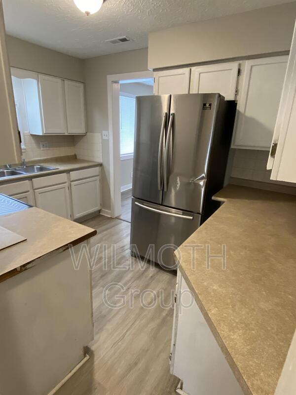 Foto del edificio - 1640 Finley Ave