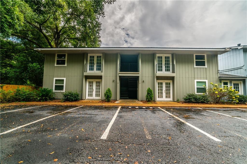 Primary Photo - 55 East Dr