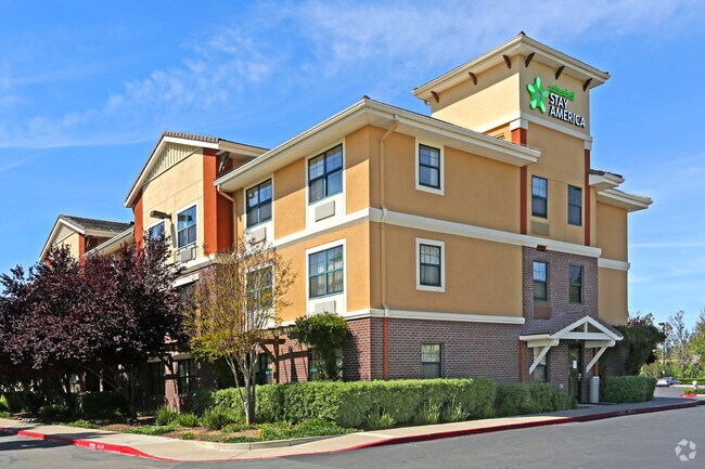 Furnished Studio - Elk Grove Apartments - Elk Grove, CA | Apartments.com