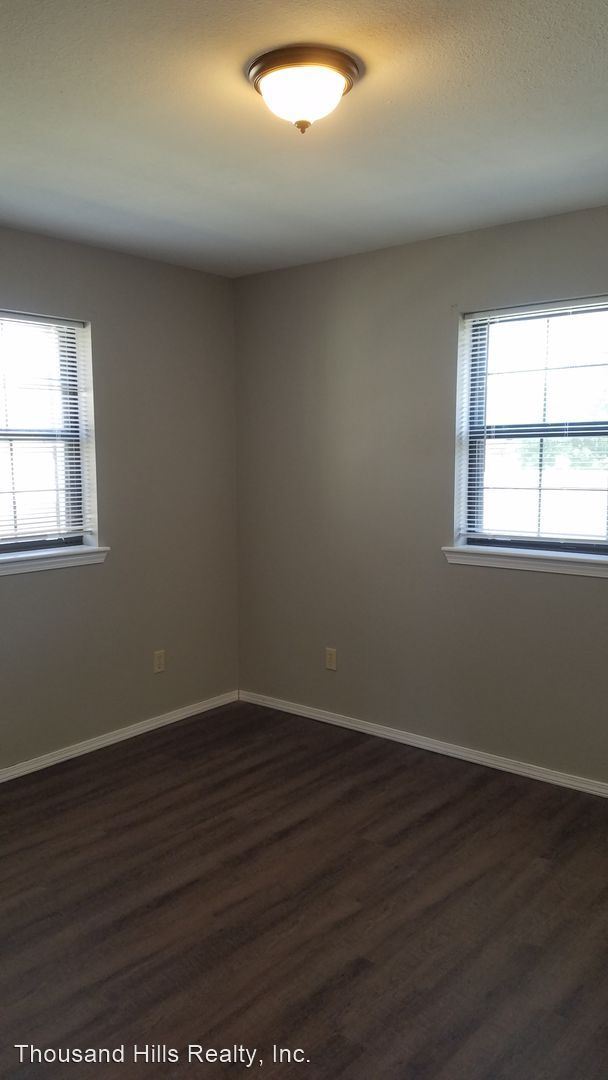 Building Photo - 2 br, 1 bath House - 1105 Bird Road Apt #2