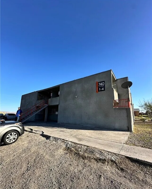 Foto del edificio - 740 N 11th St
