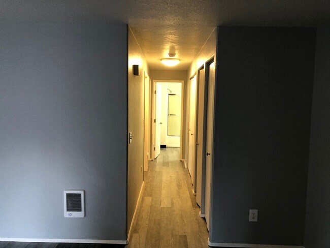 Building Photo - Two Bedroom Four-plex