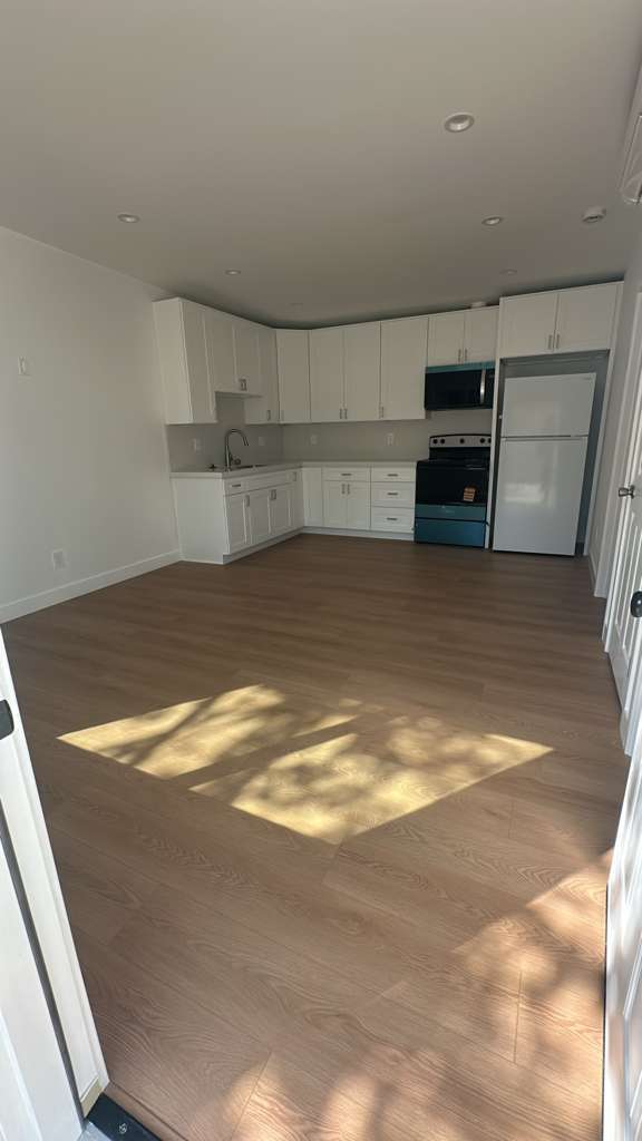 Foto del edificio - 11838 Magnolia Blvd