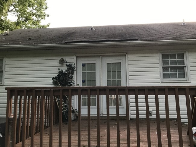 Building Photo - Great Corner Lot Home in Downtown Clayton