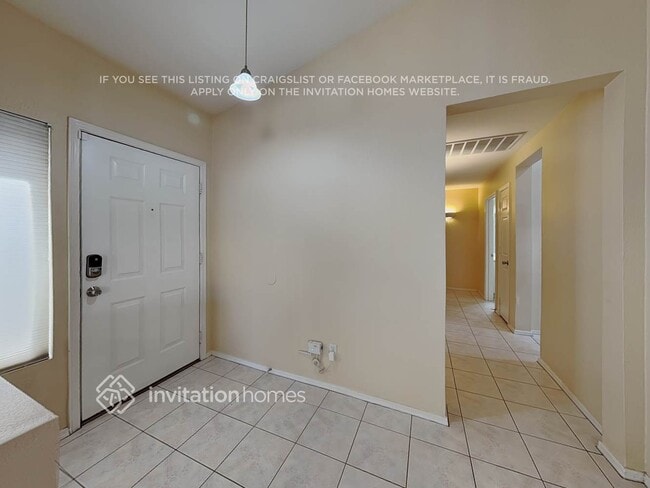 Building Photo - 3420 E Marco Polo Rd