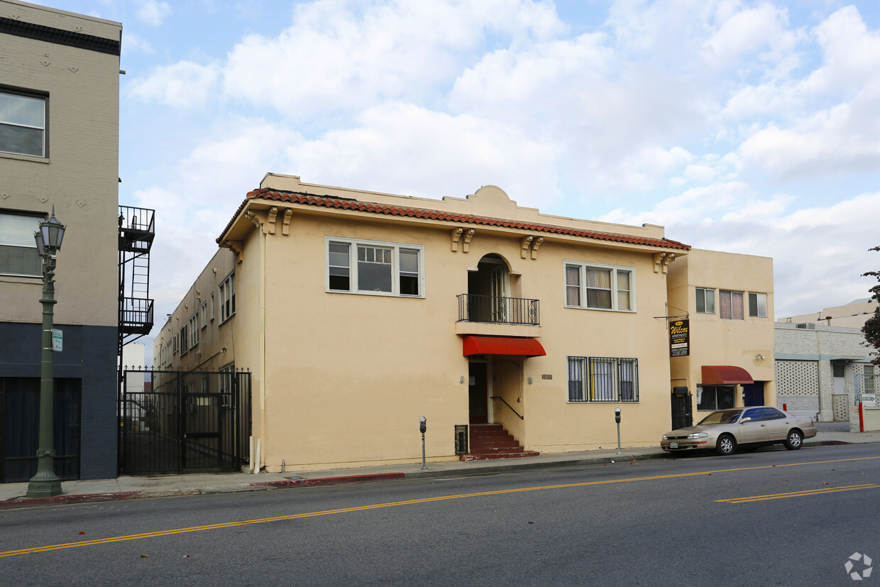 Primary Photo - Wilcox Apartments