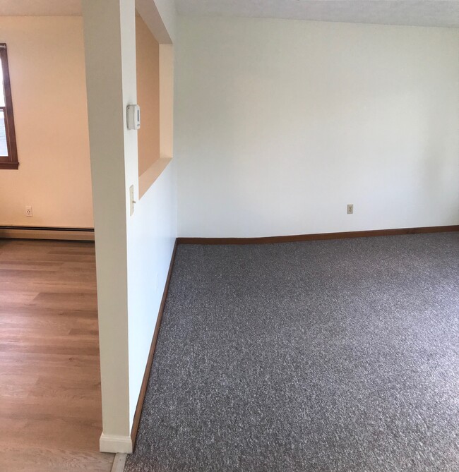 Living Room - 357 Gray St