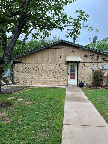 Primary Photo - 2111 W Pearl St