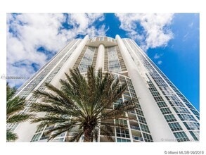Building Photo - 18201 Collins Ave