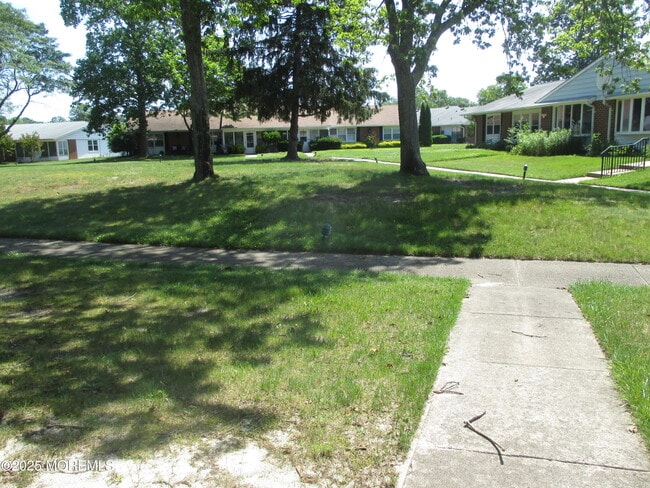 Building Photo - 1236D Hamilton Ct