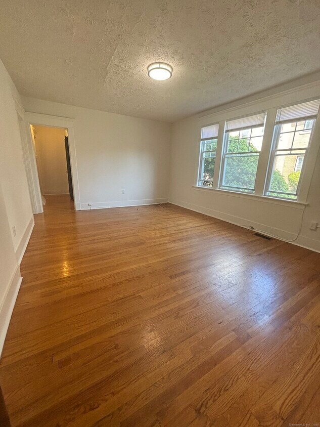 Foto principal - 155 Elm St