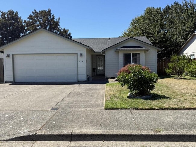 Building Photo - 214 NE 170th Ave