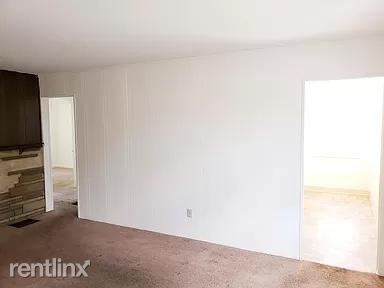 Building Photo - 3 br, 2 bath House - 842 E North Broadway St