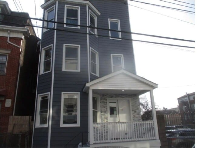 Building Photo - 90 Park Ave