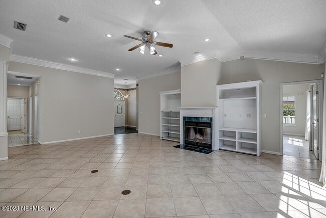 Foto del edificio - 1548 Harbour Club Dr