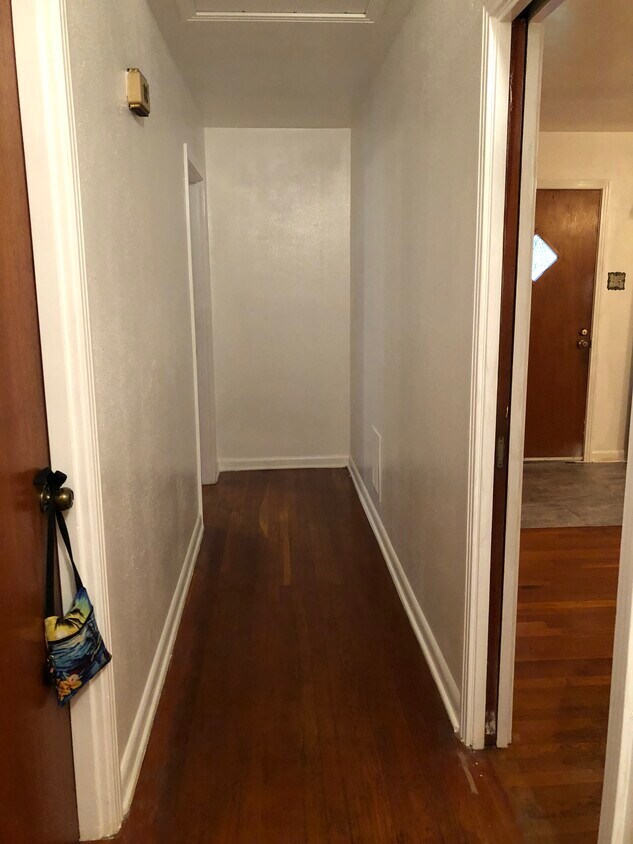 Foto principal - 2806 Tucker Dr