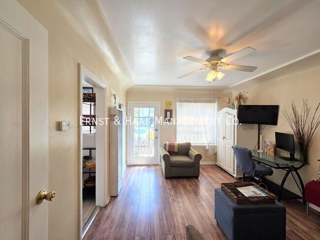 Foto del edificio - 737 Martin Luther King Jr Ave