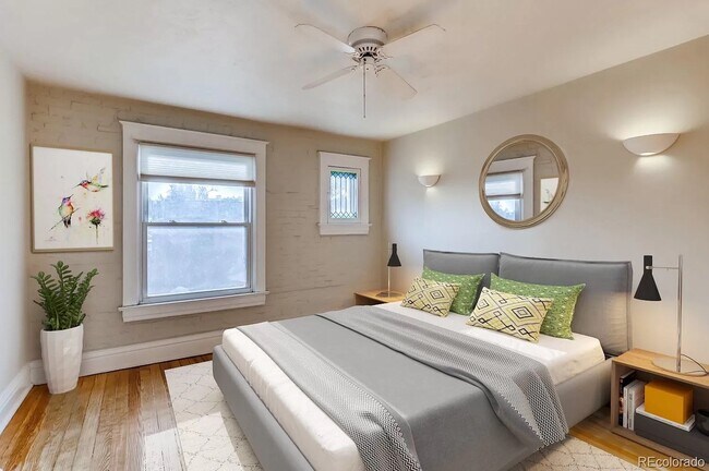 Foto del edificio - 557 N Logan St
