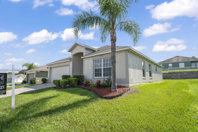Building Photo - FOR RENT! READY NOW!! 3 Bedroom 2 Bathroom...