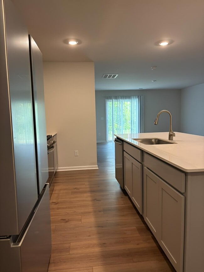 Building Photo - 10155 Chatham Run Ln