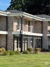 Building Photo - 24212 E River Rd