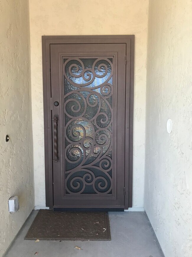 Building Photo - Beautiful 4 br/2ba Home in Adora Trails Neighborhood Gilbert AZ Available in July!