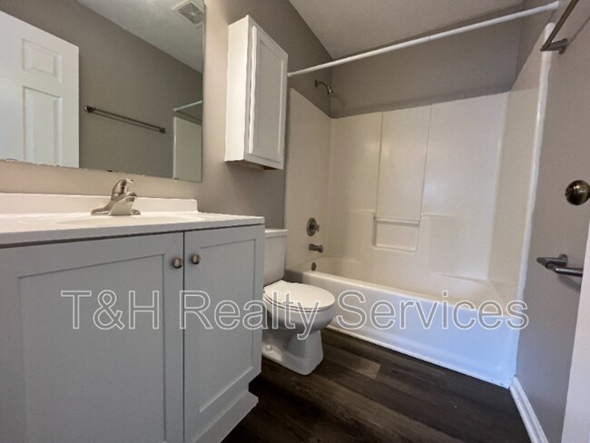 Foto del edificio - 3621 Bearwood Dr