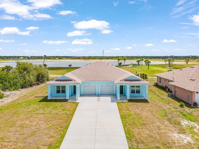 Foto del edificio - 7244 David Blvd