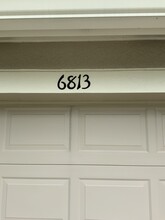 Building Photo - 6813 Bluff Meadow Ct