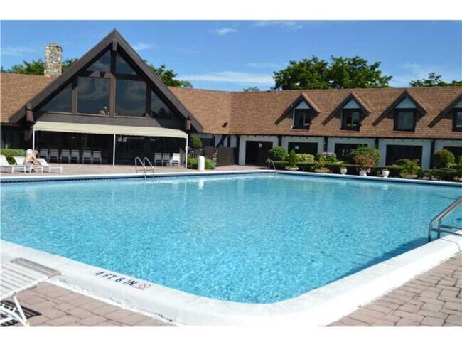 Foto del edificio - 3660 Inverrary Dr