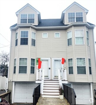 Building Photo - 74 Woodlawn St
