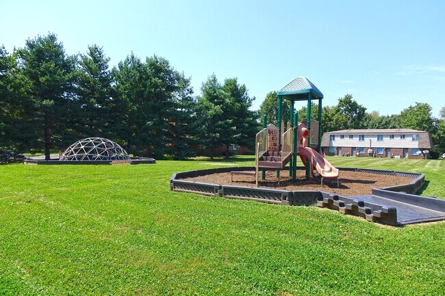 zona de juegos - Southern Oaks Apartments - Income Restricted