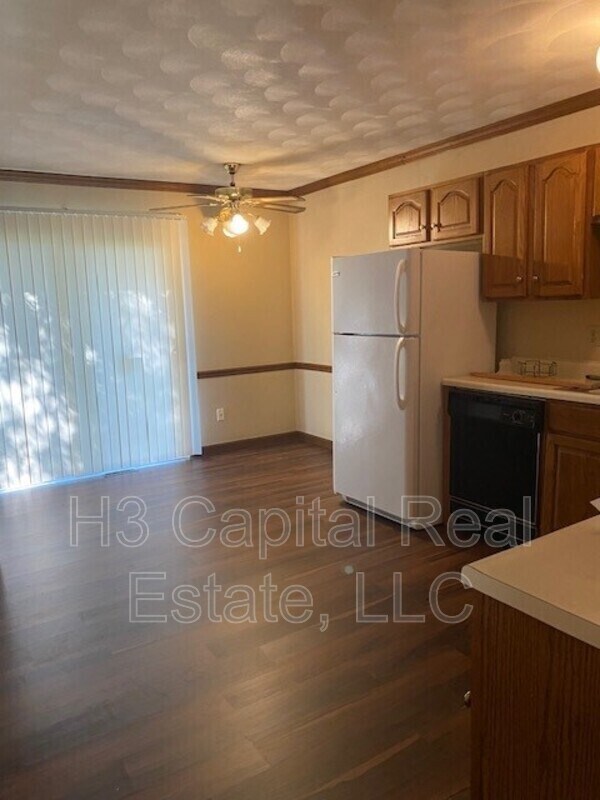 Foto del edificio - 102 Southgate Dr