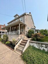 Building Photo - 337 Bridge St