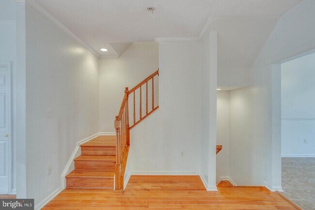 Building Photo - 44277 Arapaho Terrace