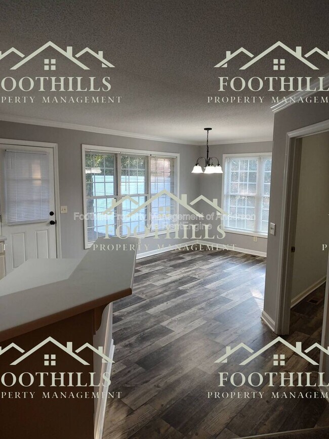 Foto del edificio - 3514 Hopewell Rd