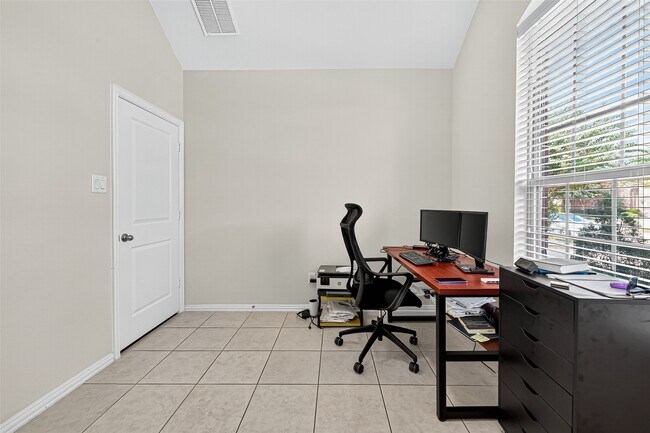 Foto del edificio - 18211 Kilmacolm Dr