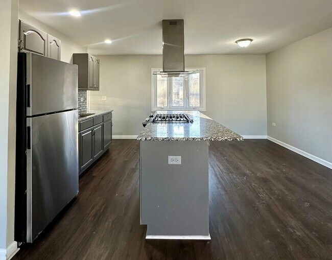 Foto del edificio - 344 Hickory Ave