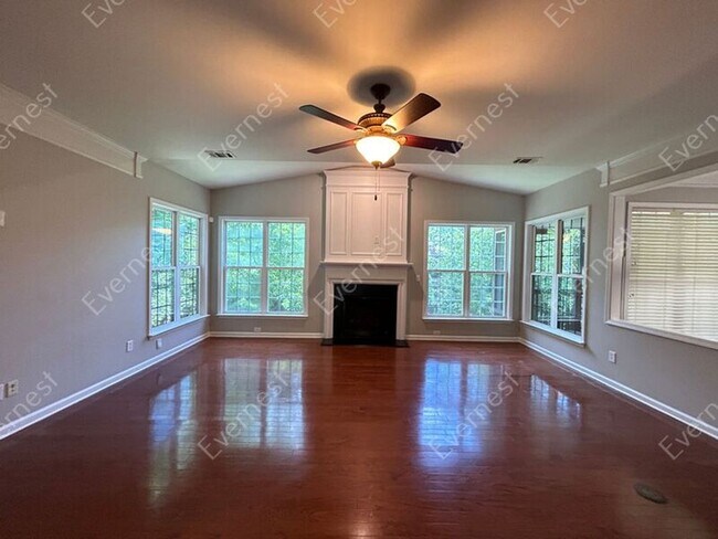 Foto del edificio - 3076 Dawson Ln SW