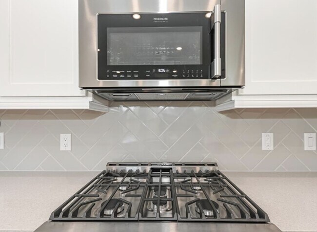 Building Photo - 526 Dry Fork Ln