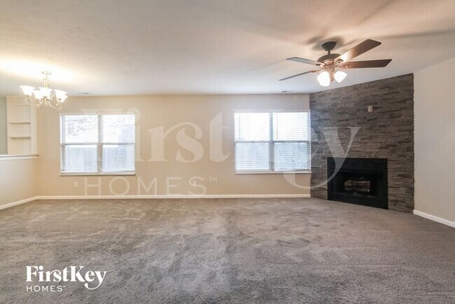 Foto del edificio - 757 Kingston Cir