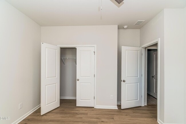 Foto del edificio - 73 Plantation Dr