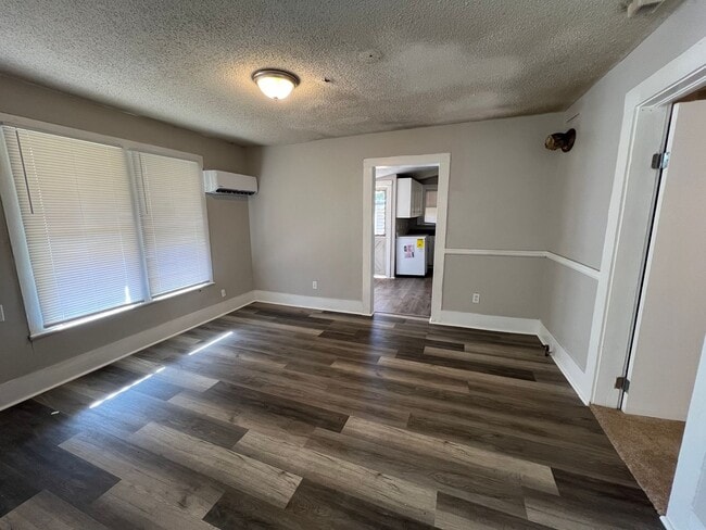 Foto del edificio - 2 bed 1 bath in Huntsville AL
