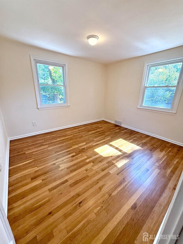 Foto principal - 265 Newman St